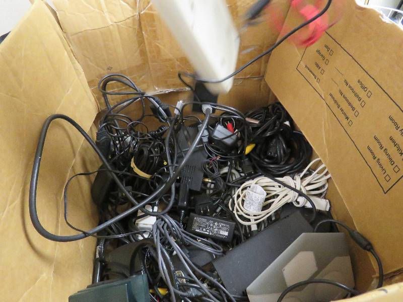 Electronic lot