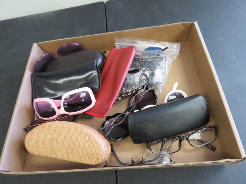 Glasses lot