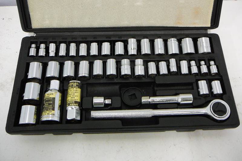 lot 23 image: Socket Set 38 Metric & Standard