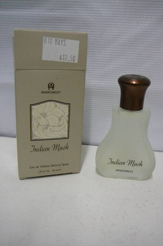 lot 89 image: Annie Oakley Indian Musk