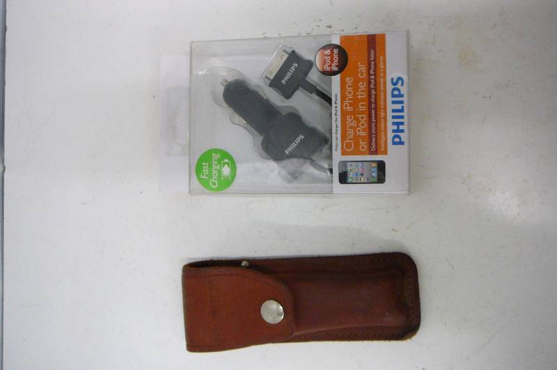 lot 105 image: Old timer Knife & Sheaf Lock Blade  IPhone or IPod in car charger New