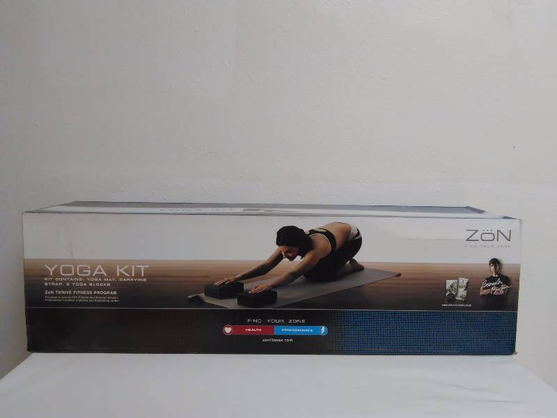 lot 4 image: ZON Four Piece Yoga Kit