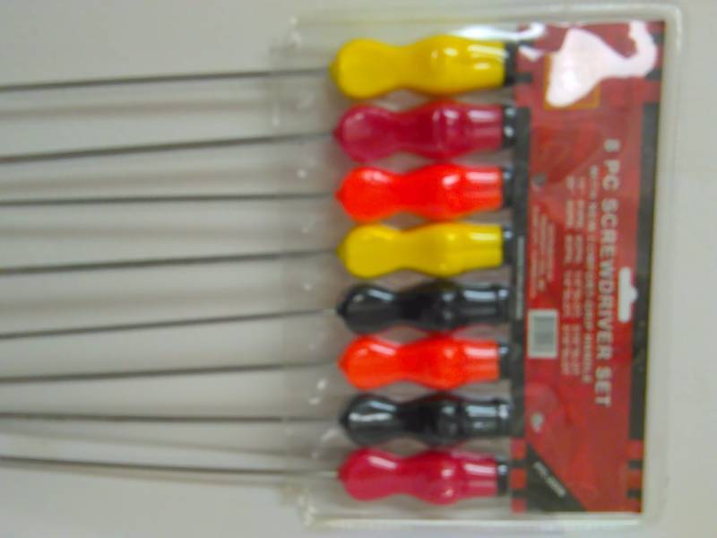 lot 10 image: 8 Piece Long handle Screwdriver Set 24