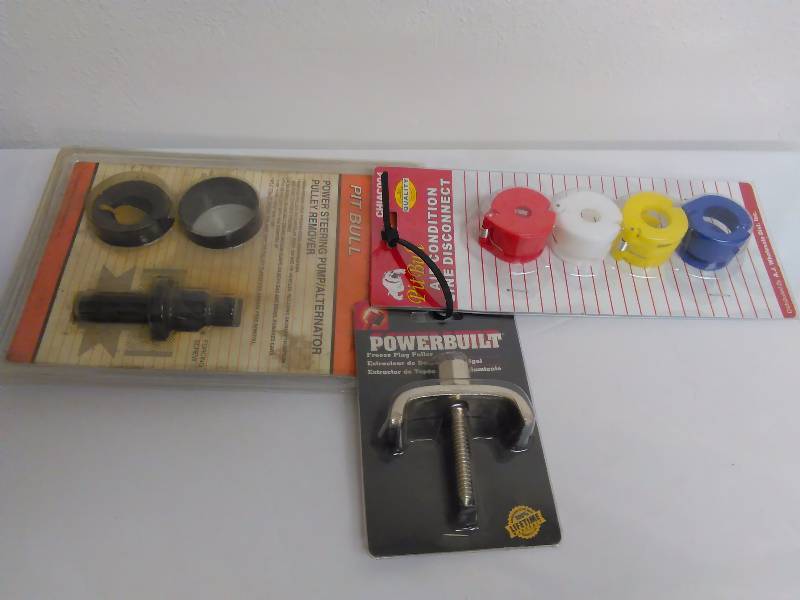 lot 40 image: Automotive Tools (3)