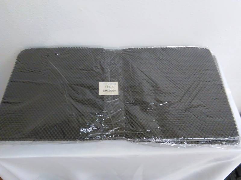 lot 60 image: Tool Box Drawer Liners 5 pc (2 pkg.), 22 x 11