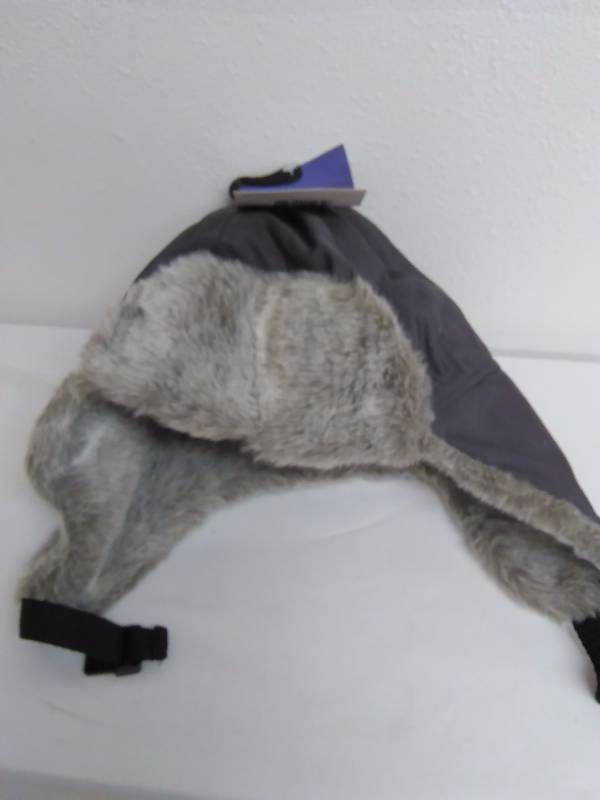lot 64 image: Grand Sierra Bomber Hat