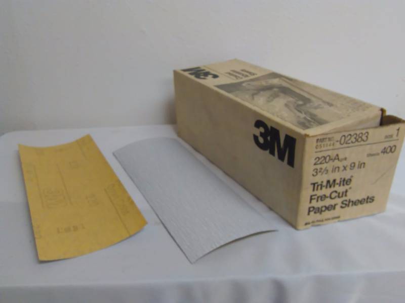 lot 106 image: Sander Sheets (400 ct.) 220 Grit, 3 23 x 9, 3M