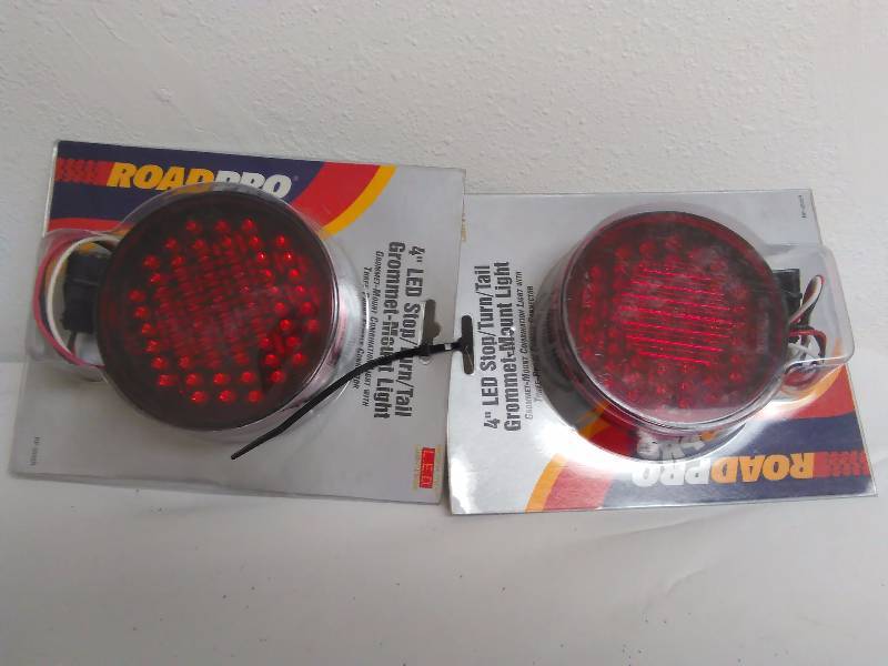 lot 122 image: LED StopTurn Taillights, 4 in. Diameter, prewired (2)