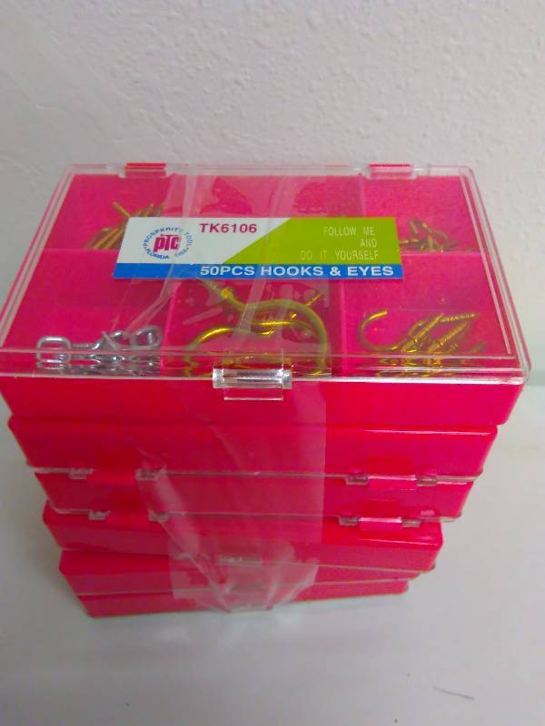 lot 125 image: Eyes and Hooks (6 pkg.)