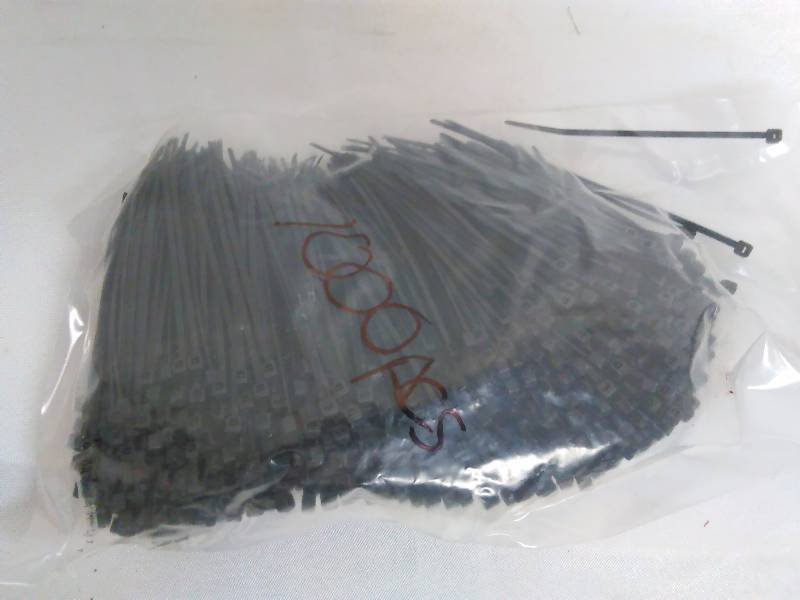 lot 129 image: 4-Inch Zip  Cable Ties (1000 ct.) Black