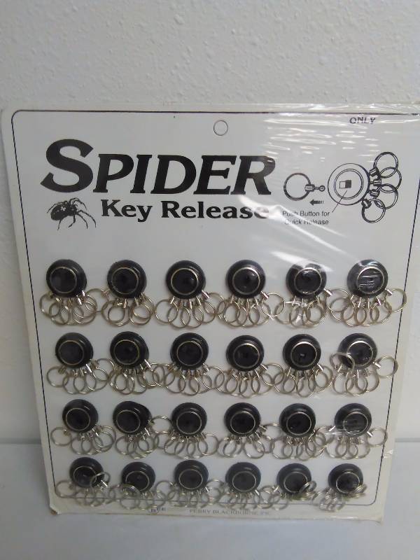 lot 189 image: Spider Key Release (24)