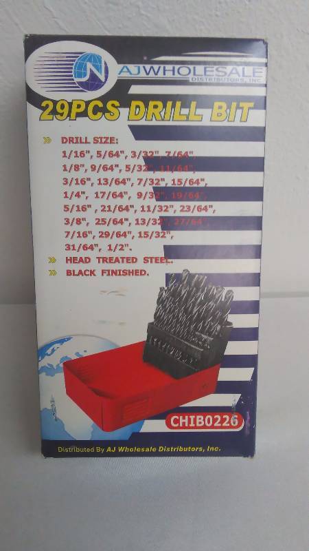 lot 207 image: 29 pc. Drill Bit Set in metal box