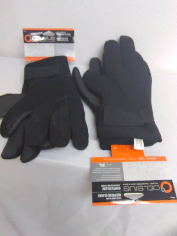lot 222 image: Celsius Gloves (2), Neoprene, XL