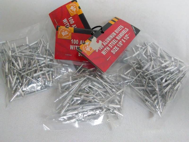 lot 292 image: 18 x  - Inch Mandrel Rivets (3 pkgs. of 100)