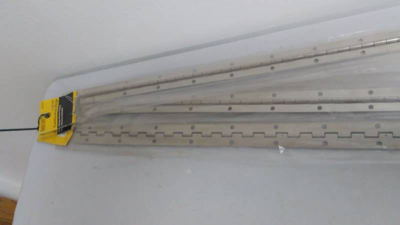 lot 345 image: Stanley Continuous  Piano Hinges (3), 1 116th x 30 in. with screws