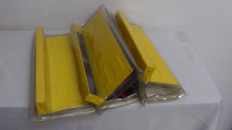 lot 424 image: Magnetic Tool and Socket Holder (3)