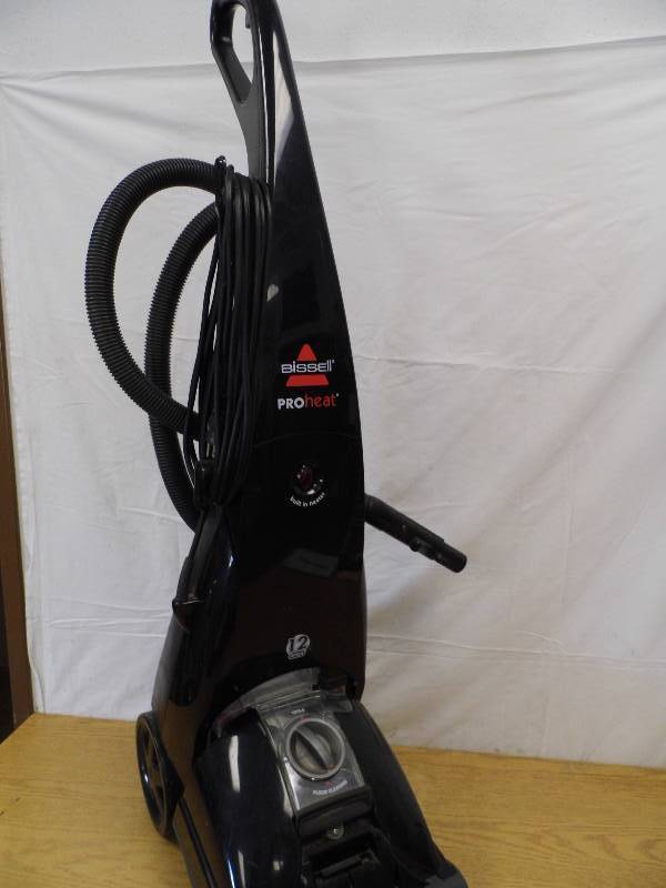 lot 46 image: Bissell Proheat Cleaner