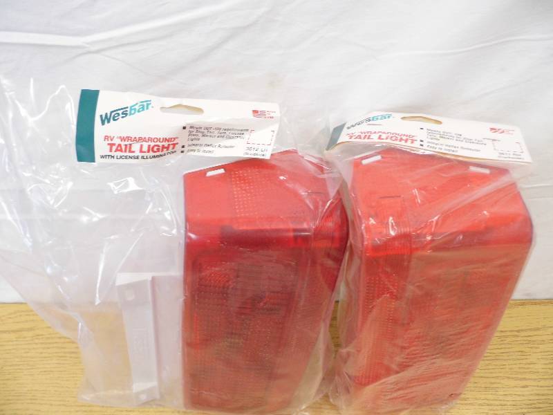 lot 56 image: New RV Wraparound Tail Lights