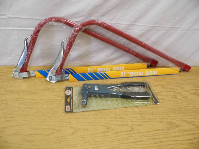 lot 77 image: 2 New Bow Saws & 1 Rivet Kit