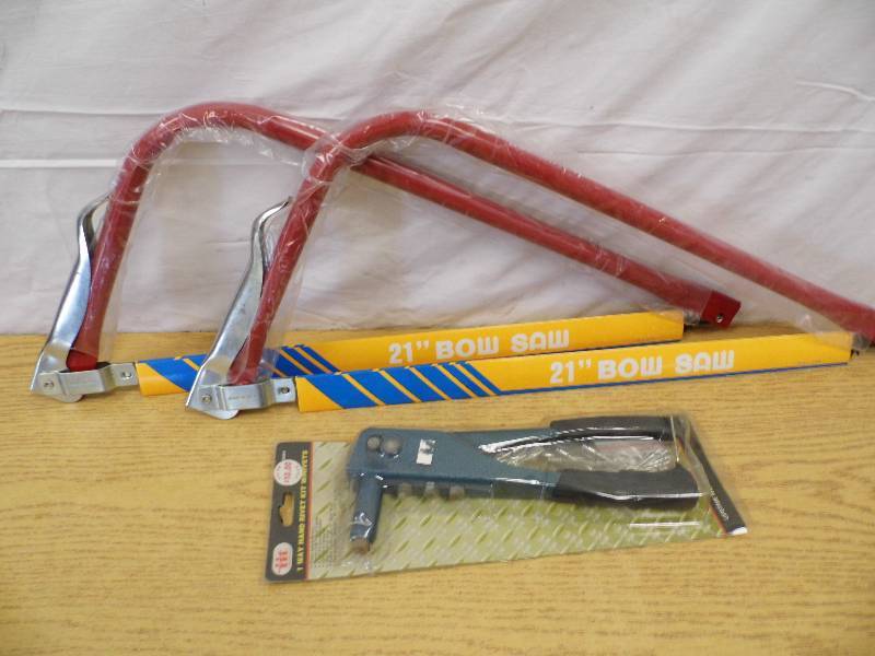 lot 78 image: 2 New Bow Saws & 1 Rivet Kit