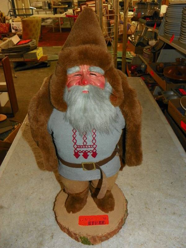 lot 32 image: stuffed figuredoll