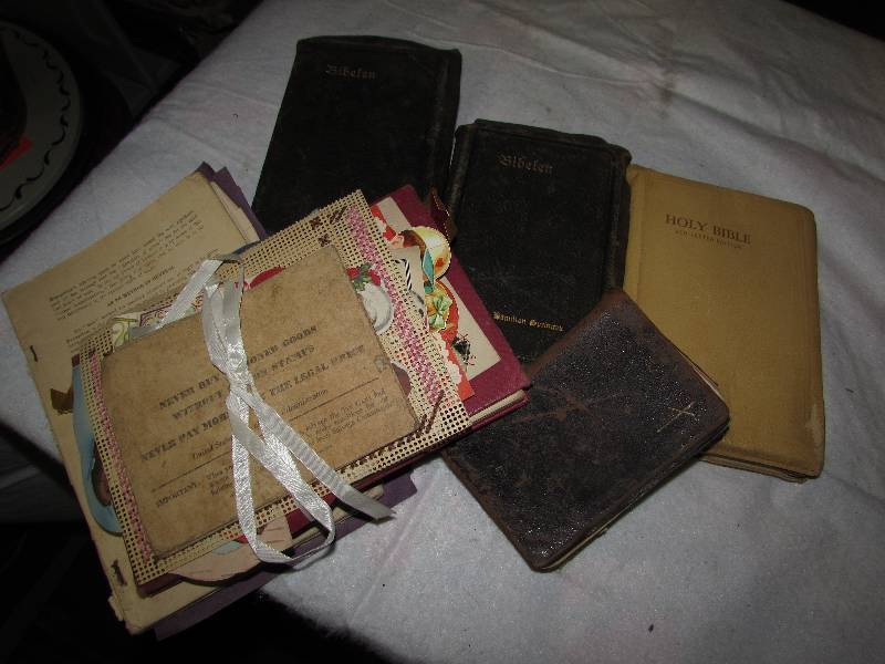 lot 56 image: Bibles and stack of old cards