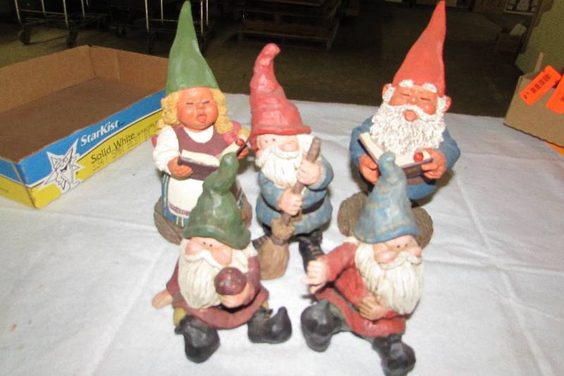 lot 68 image: Troll figurines, Klaus Wickl