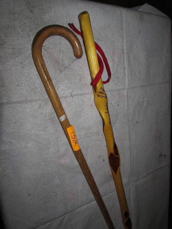 lot 132 image: Cane and Willow walking stick