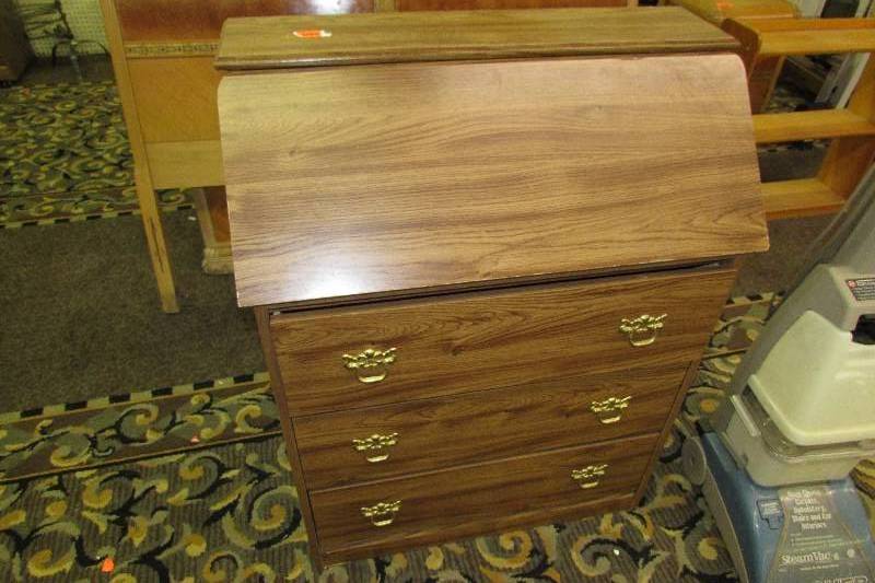 lot 133 image: Drop front secretary desk
