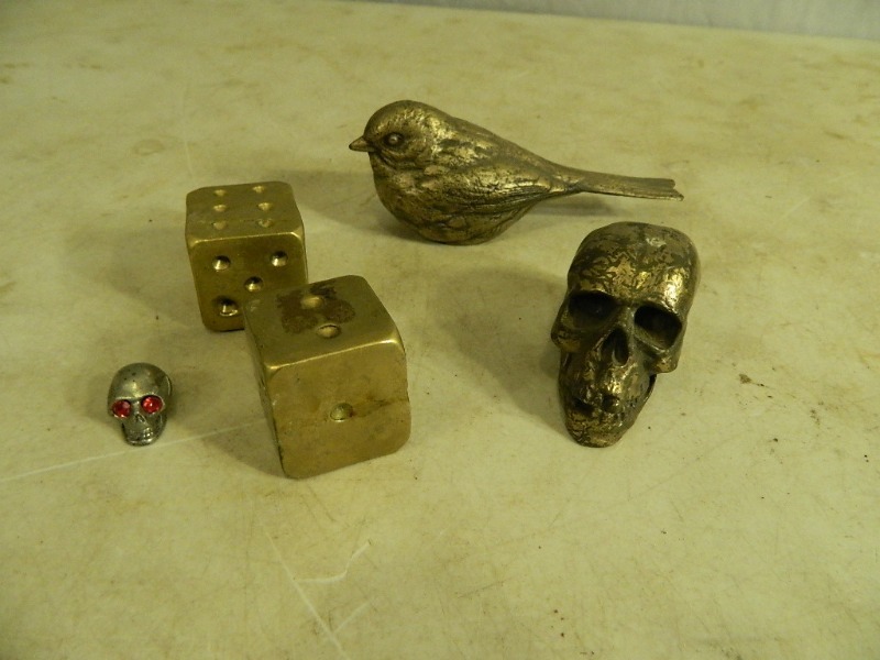 lot 38 image: Metal Items