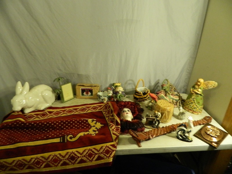 lot 149 image: Rug, Statues, Figurines, and More