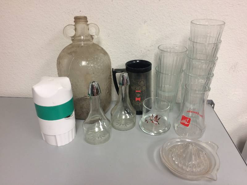 lot 17 image: Vintage Glass Jug, Juicer, SaltPepper Shaker and More