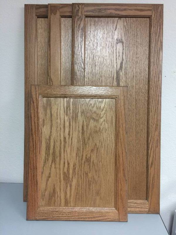 lot 46 image: Old Cabinet Doors