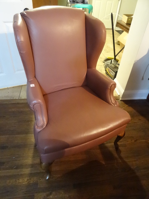lot 10 image: Leather wood framed high back office chair.