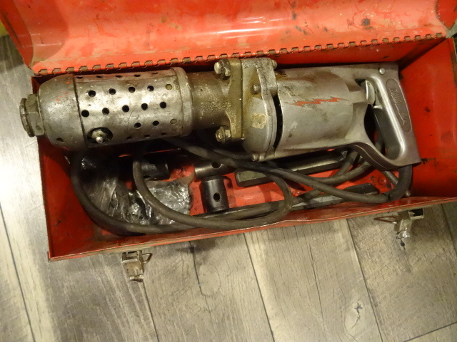lot 63 image: Milwaukee heavy duty electric hammer. 5360 with case