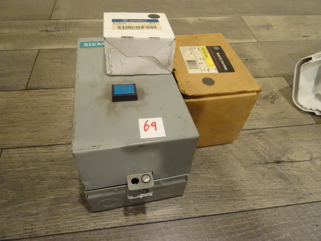 lot 69 image: Siemens machine start box. Westinghouse K7D3.2 overload relay. GE molded case circuit breaker. THED136020Wl