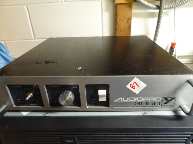 lot 87 image: Audio pro 3000 high efficiency stereo power amplifier