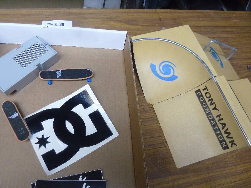 lot 30 image: Skateboard Collectibles