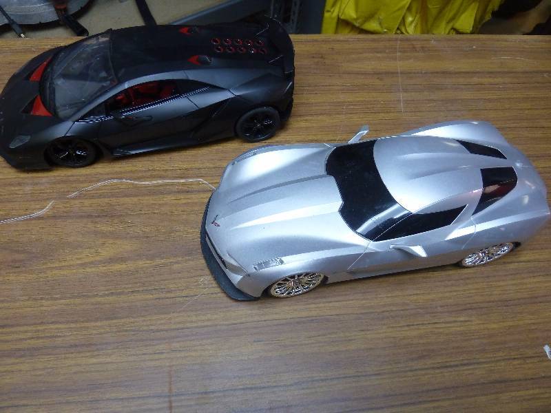 lot 45 image: Remote Control Cars