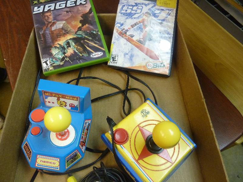 lot 124 image: Video Gaming Lot