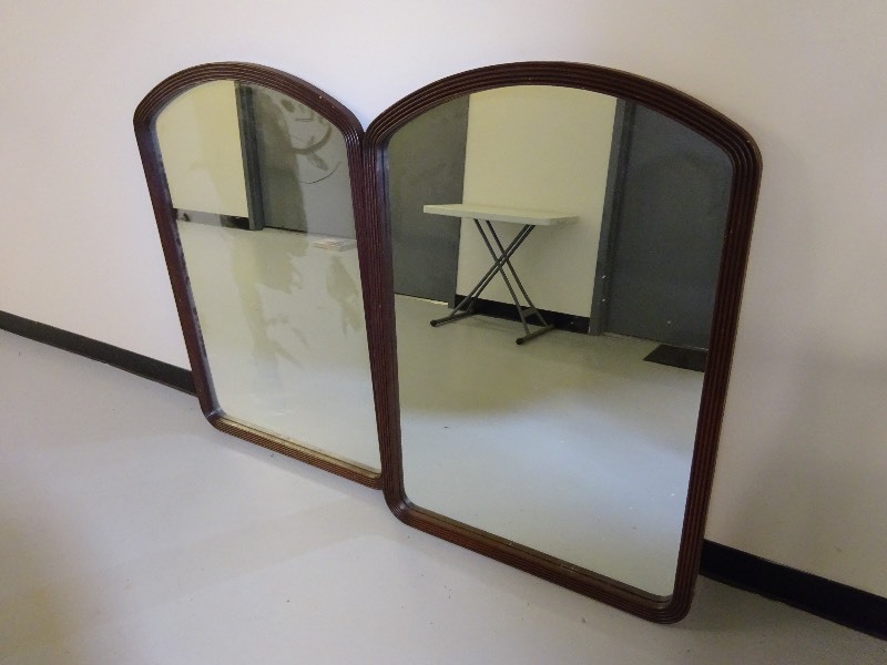 Mirrors round top lot of 2