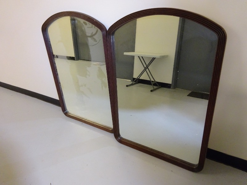 Mirrors round top lot of 2
