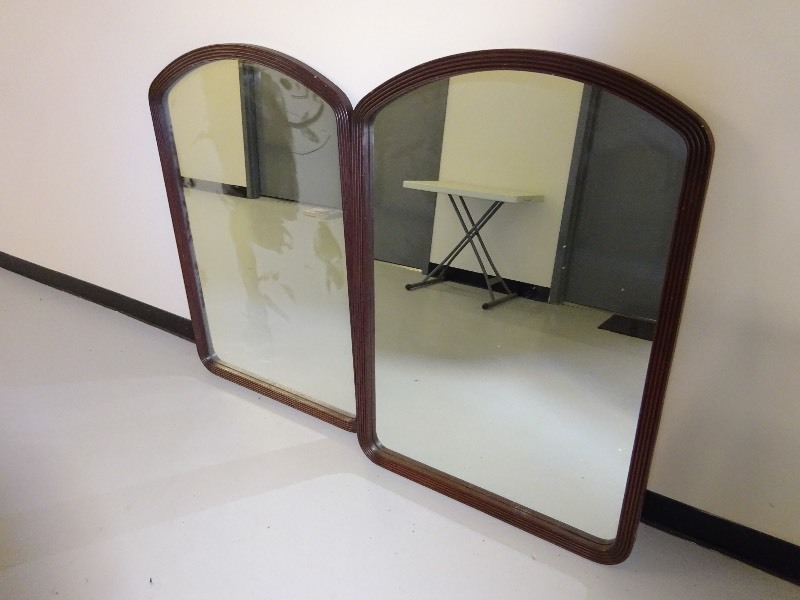 Mirrors round top lot of 2