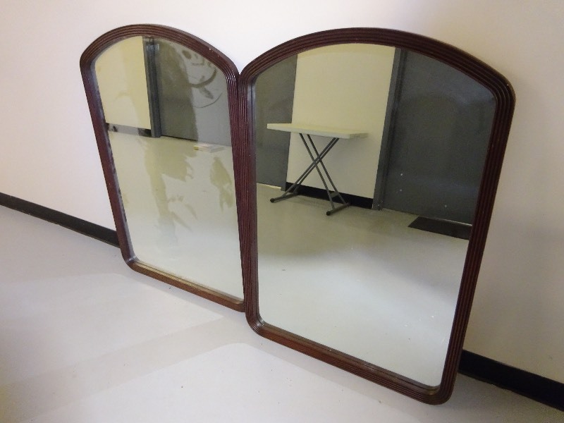 Mirrors round top lot of 2