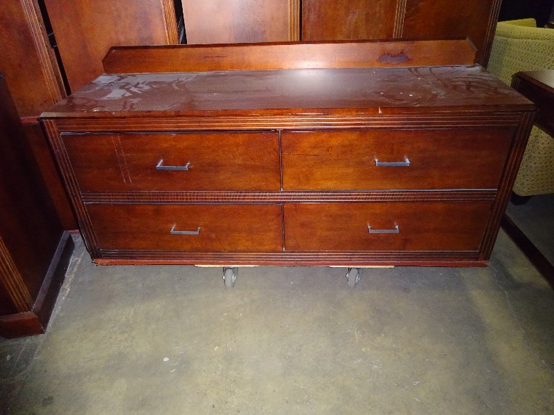 4 Drawer Dresser
