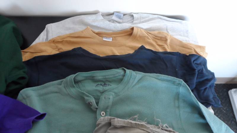 Mens Clothing Collection (L)