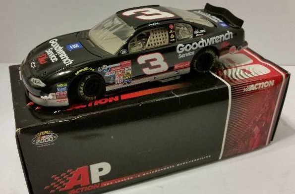 lot 62 image: Action Racing Collectables 124th Scale GM Goodwrench Service Plus 2000 Chevrolet Monte Carlo #3 Dale Earnhardt Car