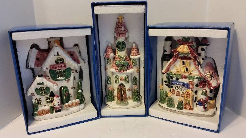 lot 84 image: Set of (3) Decorative Winter or Holiday Porcelain Houses - See Pictures