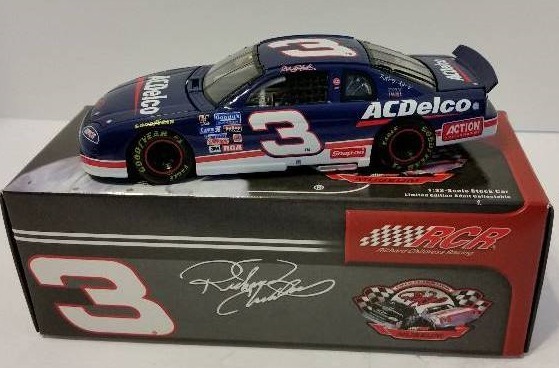 lot 86 image: Action Racing Collectables 132nd Scale #3 AC Delco Dale Earnhardt 1996 Chevrolet Monte Carlo Japan Race Car