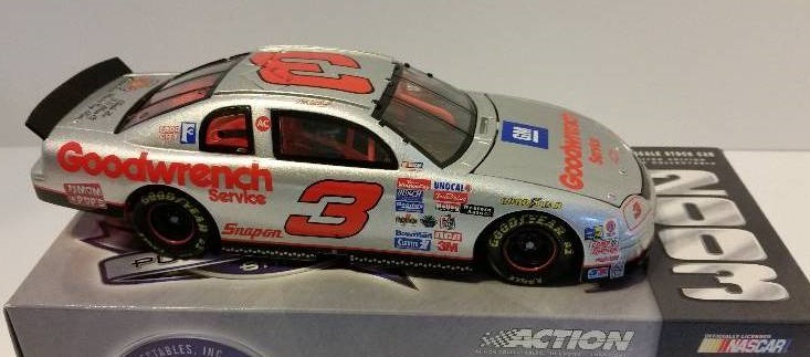 1995 Action Dale Earnhardt #3 GM Monte Carlo Goodwrench Bank 1:24 with Key